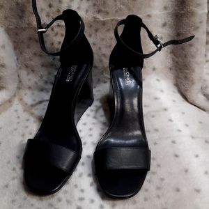 Michael Kors Fiona Wedge 9.5